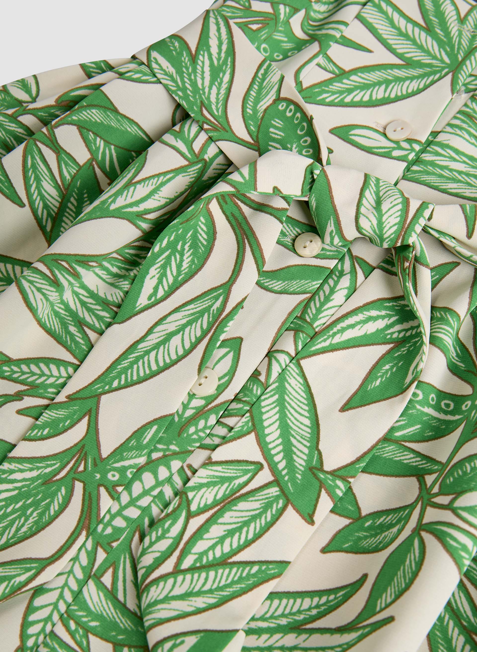 Long day dress Dresses Green Pattern Flat Detail
