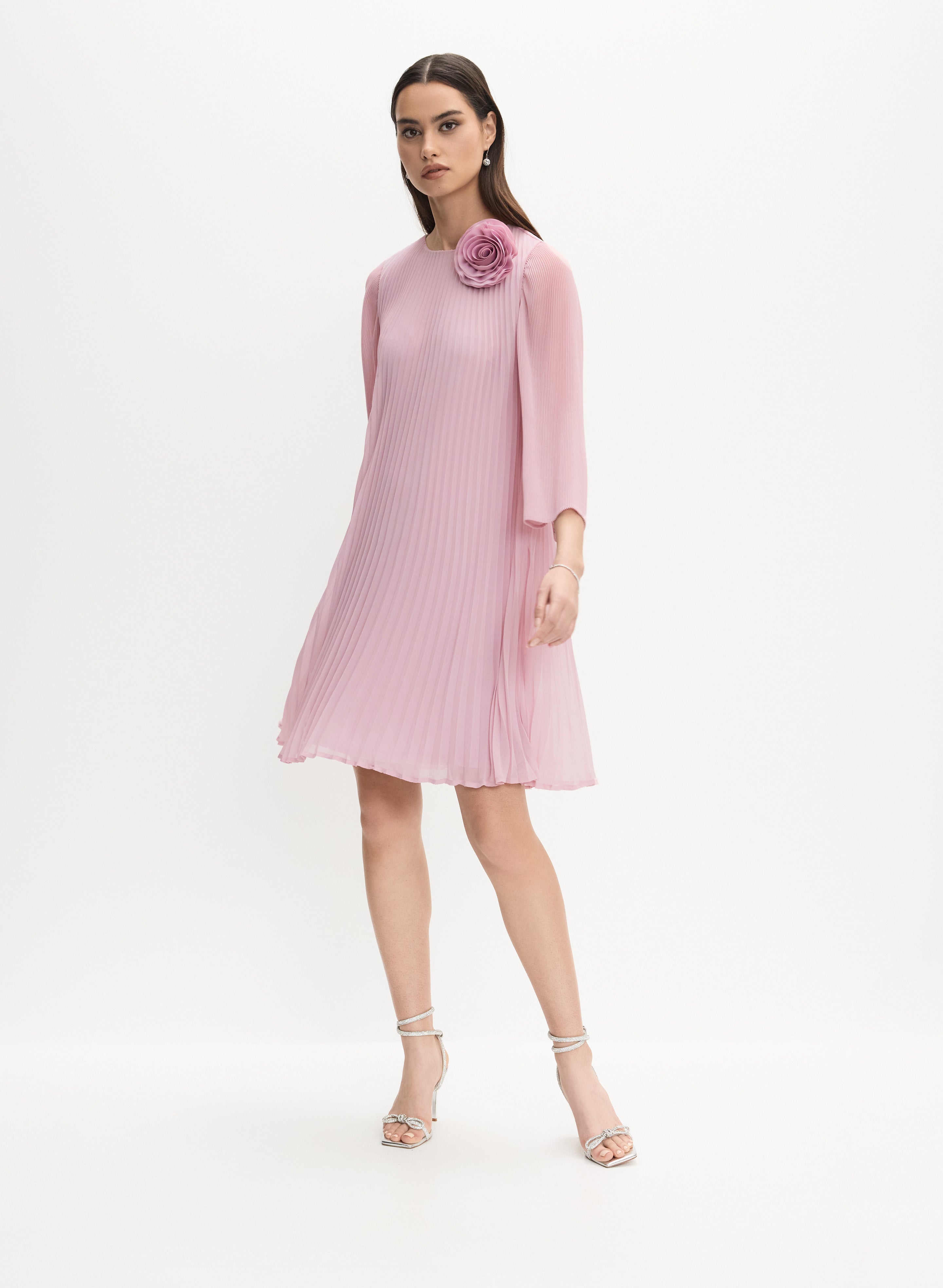 ribbon pattern pleated dress – BUNNY APARTMENT