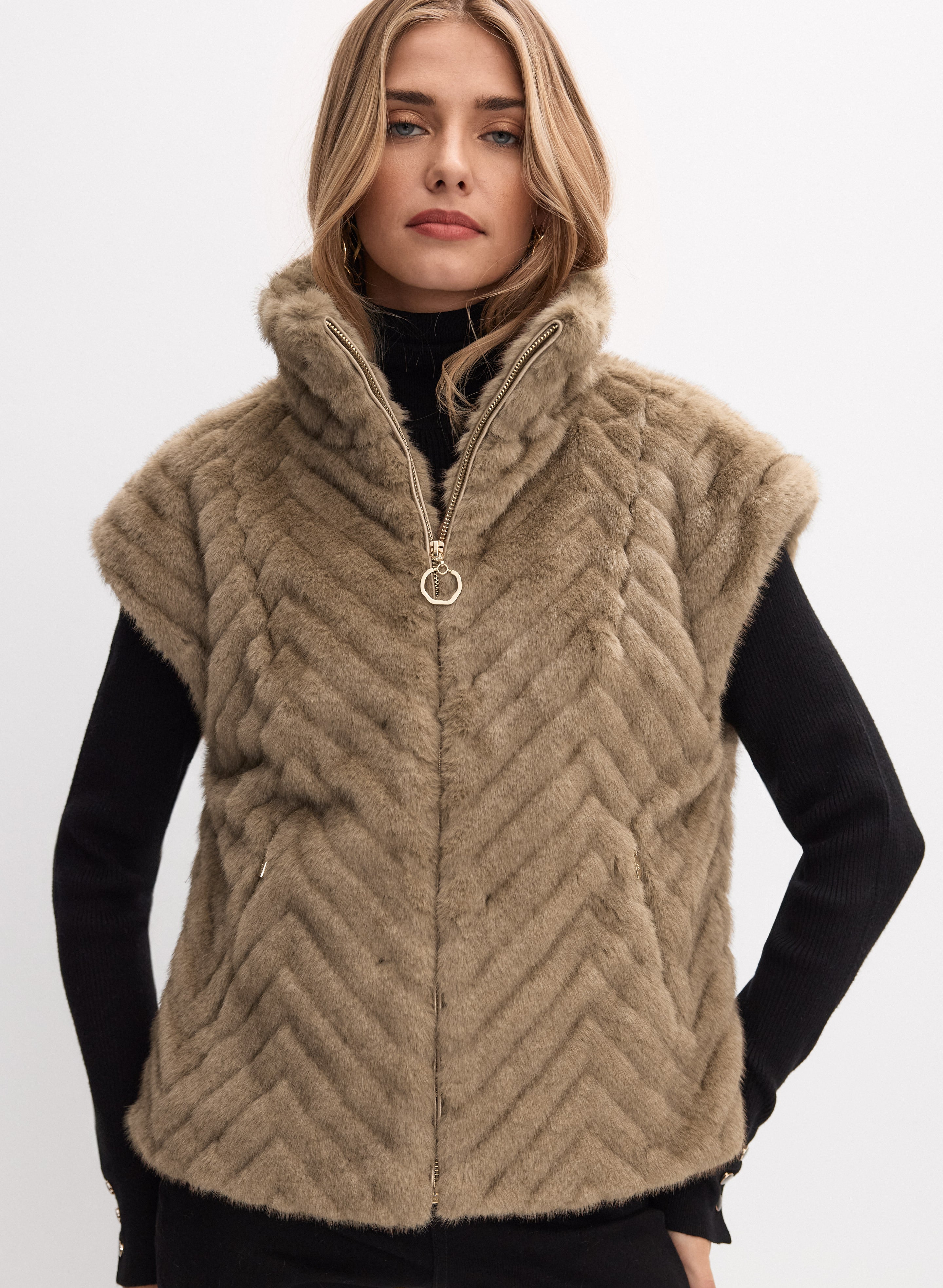 Joseph Ribkoff - Faux-Fur Vest