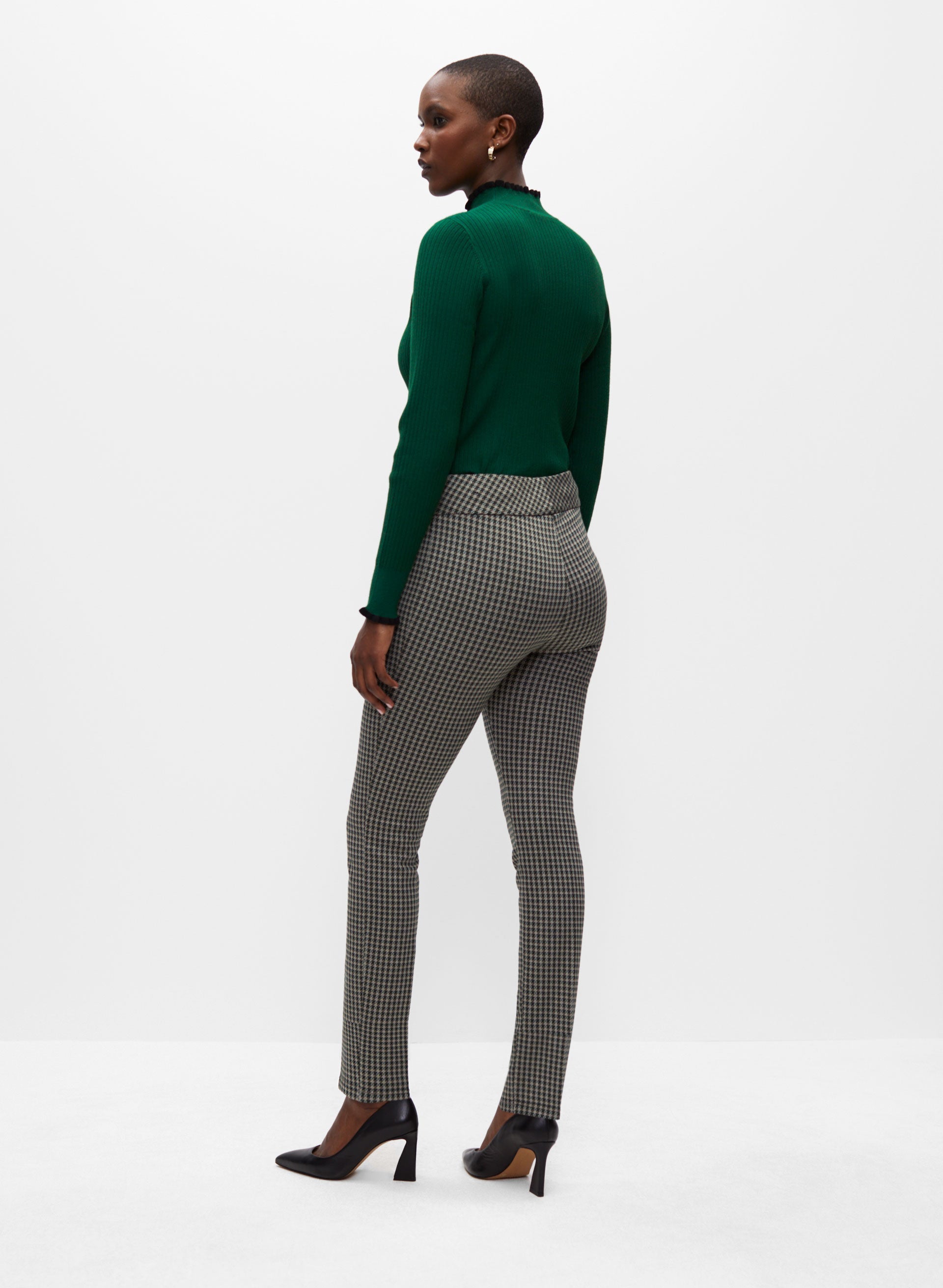Melanie Lyne Women s Rayon Polyester Nylon Pull On Houndstooth Print Pants in Green Pattern Size 6