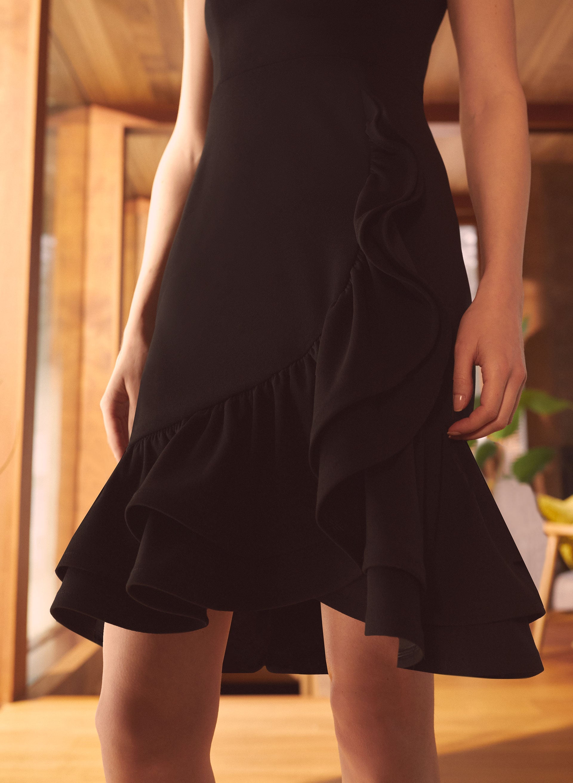 Black ruffle hem dress online