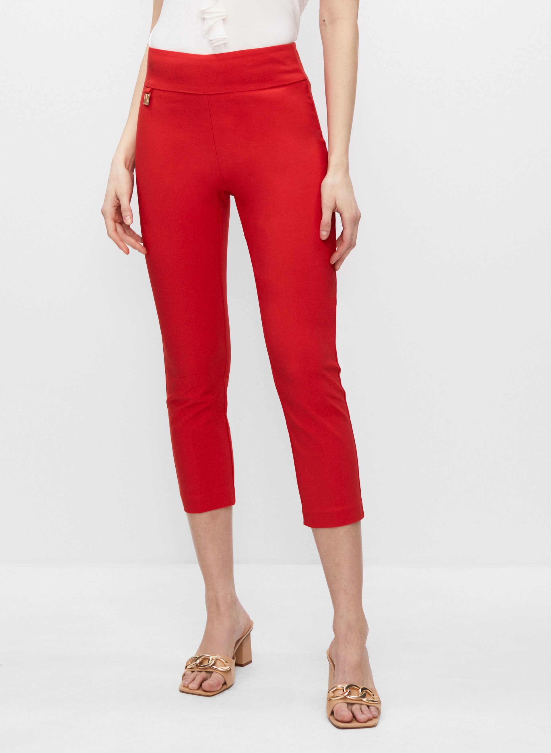 Pull On Capris