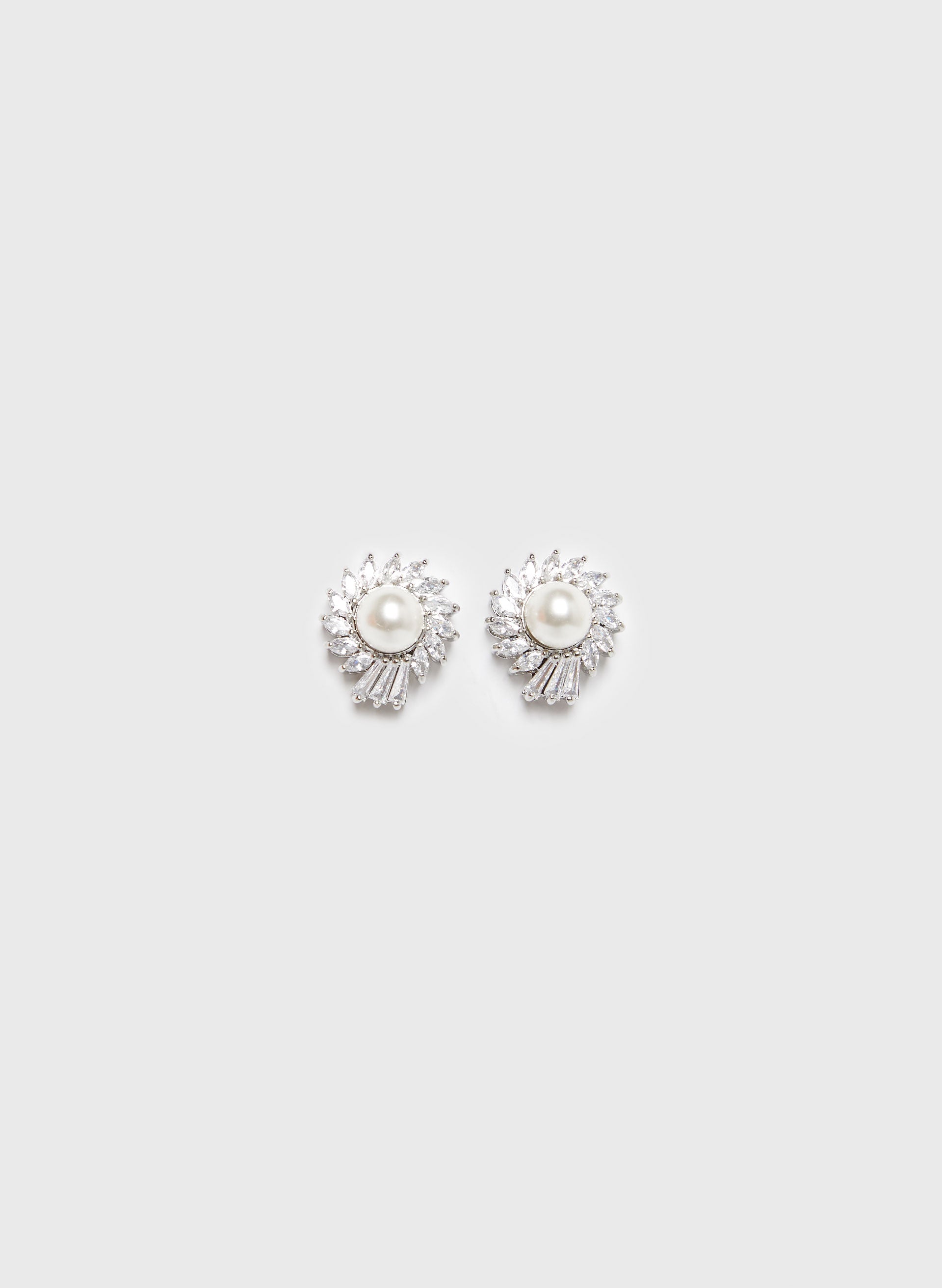 Pearl Centre Earrings