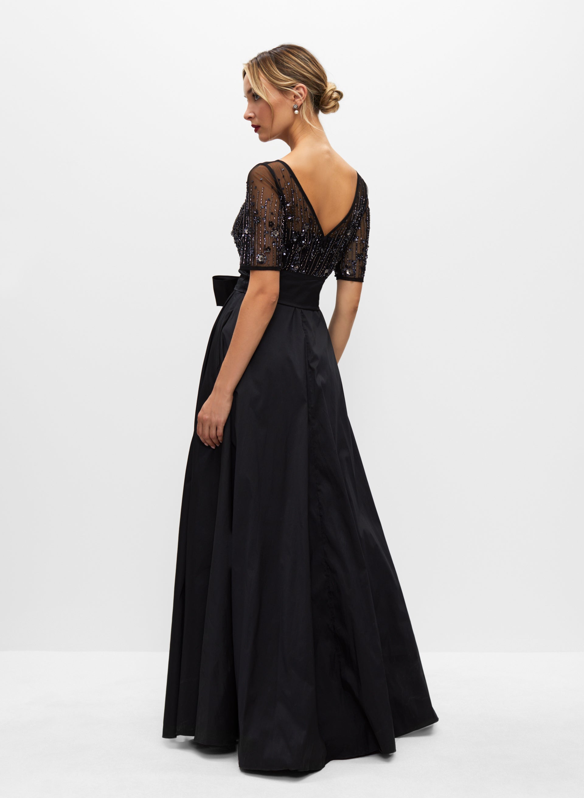 Adrianna Papell - Mesh Detail Gown
