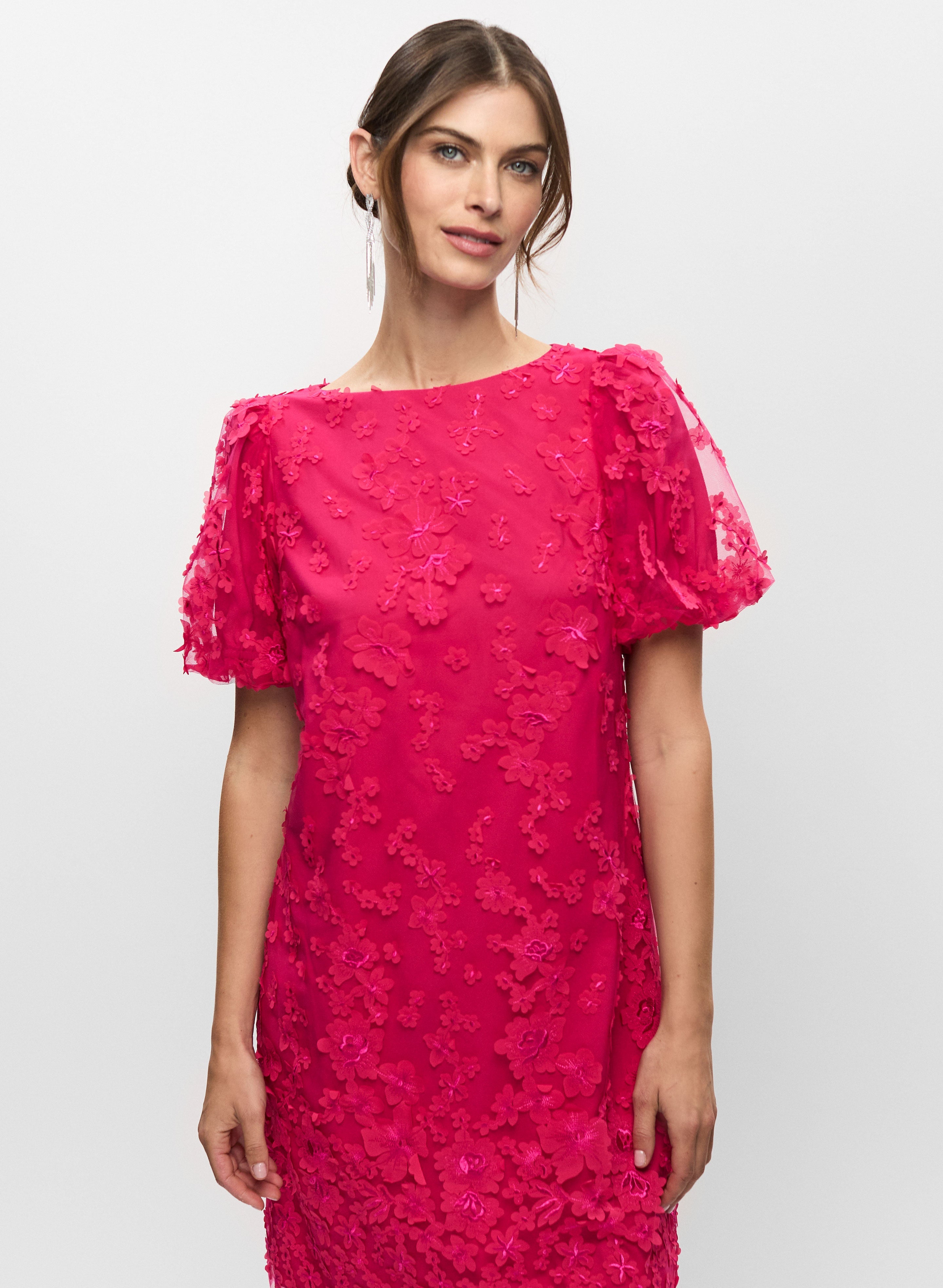 Short Dress With Floral Lace
