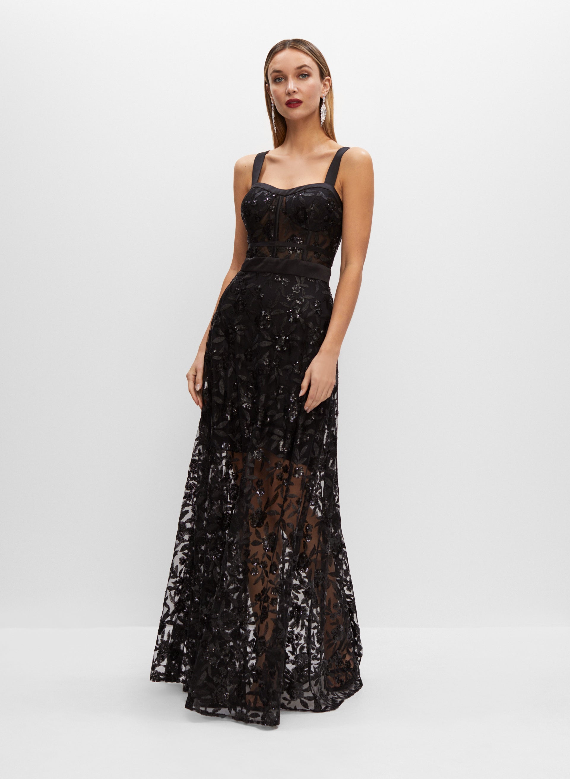 Black deals bustier gown