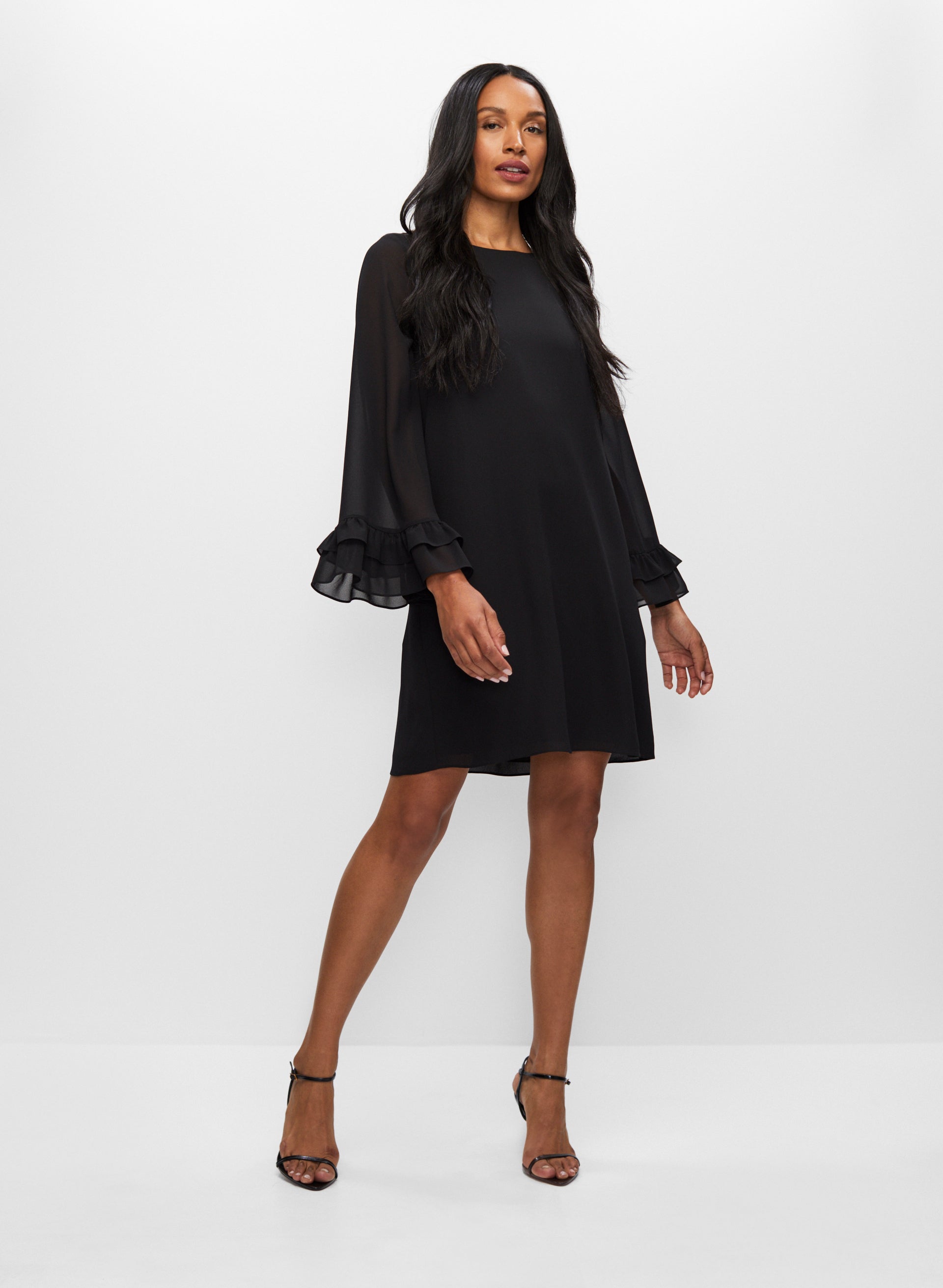 Melanie Lyne Women s Polyester Bell Sleeve Cocktail Dress in Black Size 2